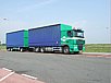 DAF XF105 met tautopbouw